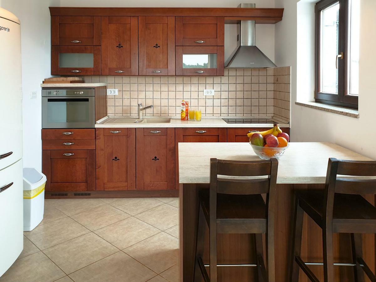 Apartment Oliva Yourcroatiaholiday Premantura Eksteriør bilde